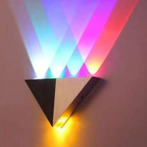 Настенный LED-светильник
